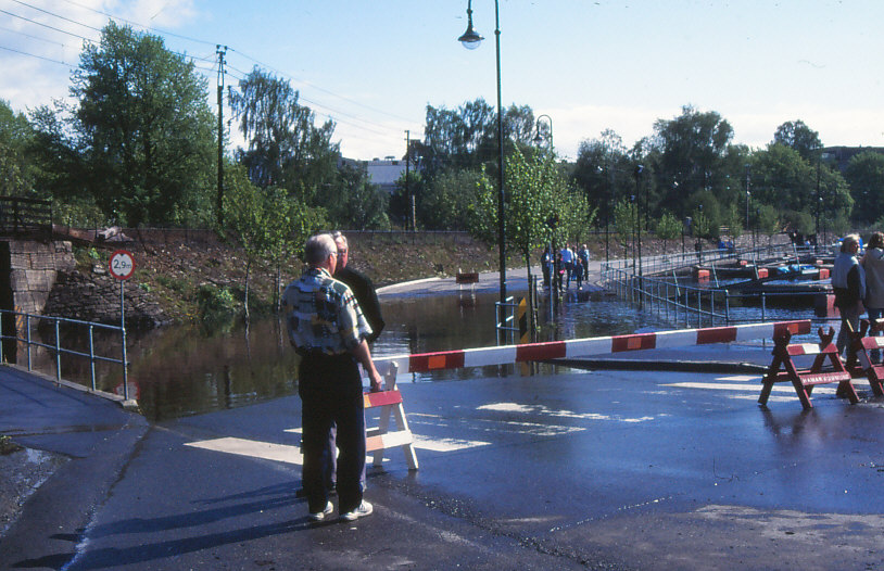 Flommen i 95 på bryggen i Hamar.
