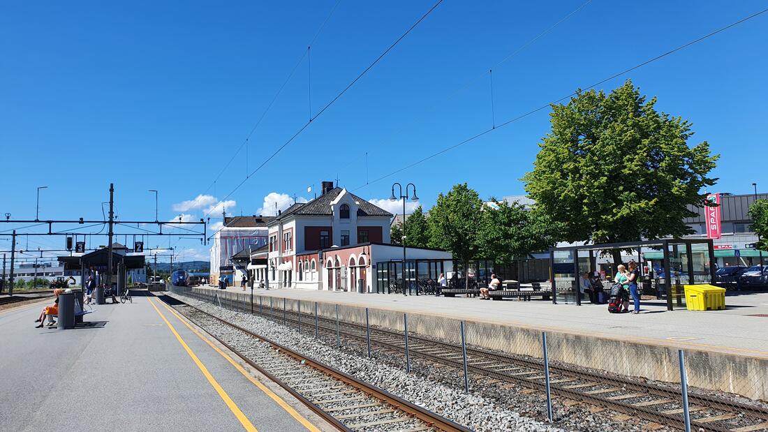 Hamar stasjon