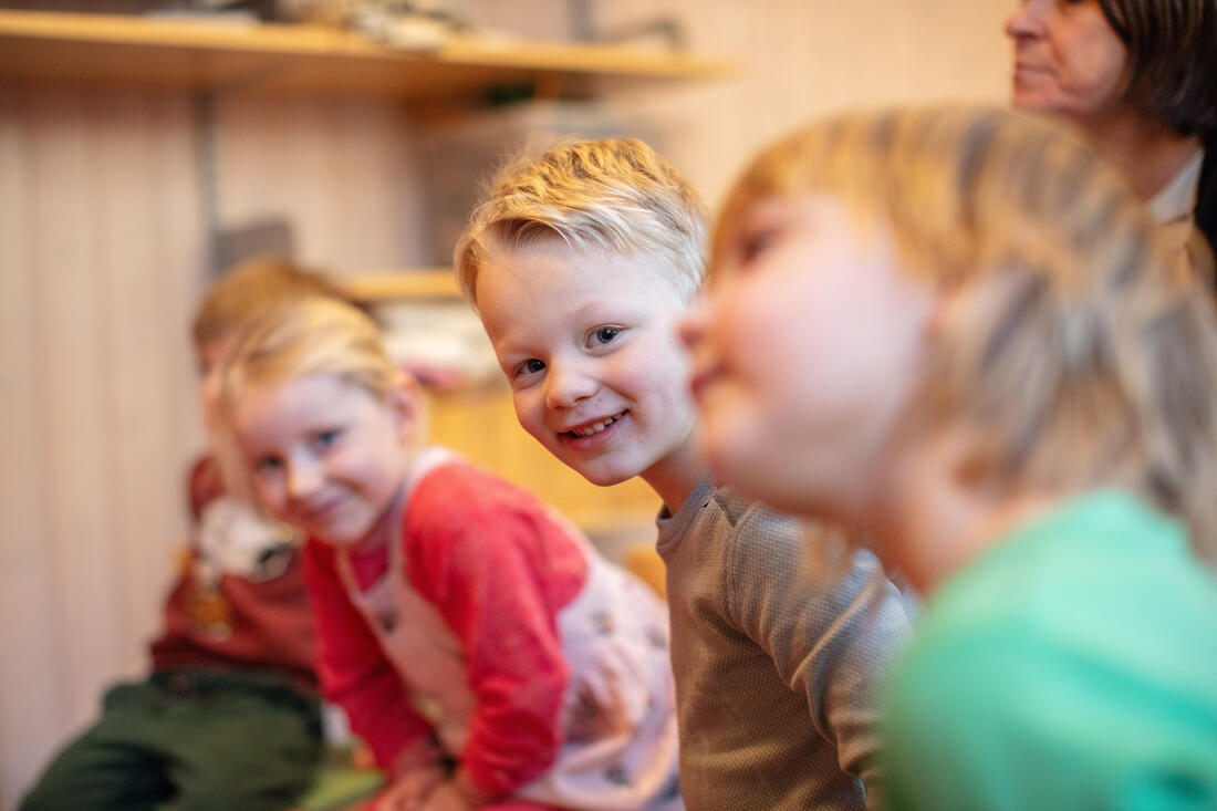 Barn sammen i en barnehage i Hamar. Foto: Jens Haugen, ANTI.